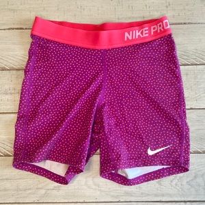 Nike PRO (Kids) Shorts - XL